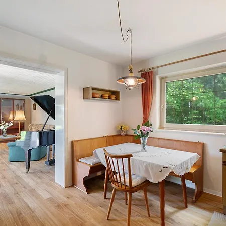 Gaestehaus Hirzel Apartment Bad Wildbad