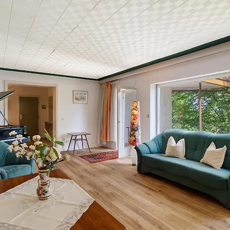 Gaestehaus Hirzel Apartamento *