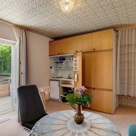Gaestehaus Hirzel Apartmán *